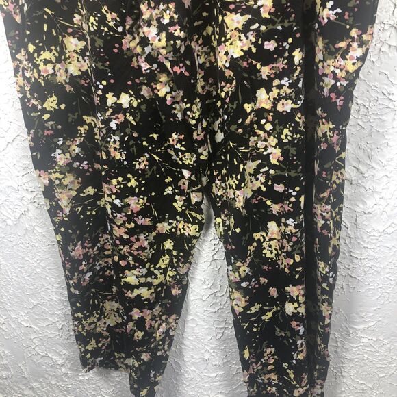 Jessica Simpson Women's XXL Cameren Pull On Pants Black Floral Multi color - Picture 3 of 7